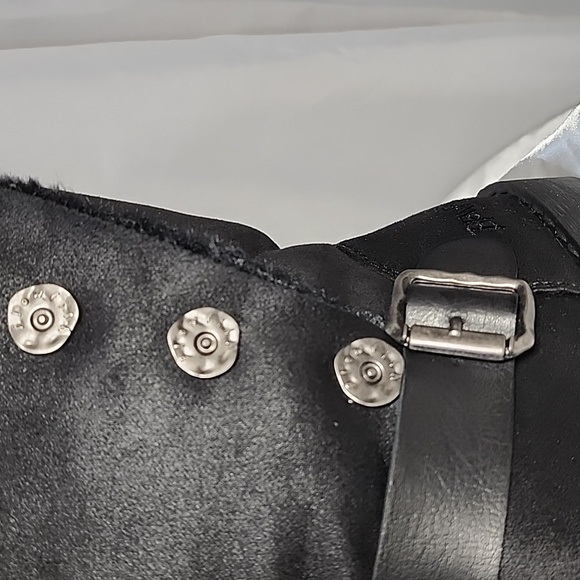 NIB- Blowfish Malibu Kids Black Fur Lined Microsuede Boots - Picture 3 of 11